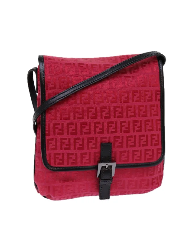 Modern Chic Discounts Zucchino Canvas Shoulder Bag with Adjustable Strap Elegant Totes At Limited-Time Prices Modern Chic Discounts Zucchino Canvas Shoulder Bag with Adjustable Strap Elegant Totes At Limited-Time Prices