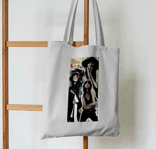 Party Bags For New Year's Eve And Special Occasions Blackpink Lisa Signature Tote Bag Premium Bags At Special Prices Party Bags For New Year's Eve And Special Occasions Blackpink Lisa Signature Tote Bag Premium Bags At Special Prices
