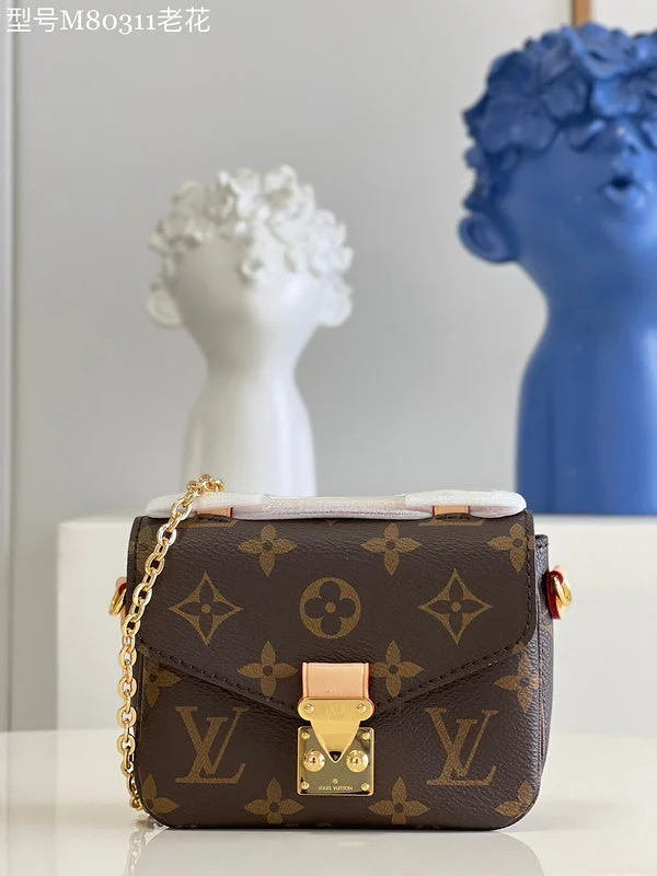 Chic And Clearance-Priced Tote Bags LCE - LOV Bags - 2208 Grab Your Favorite Handbags At Discounted Prices Chic And Clearance-Priced Tote Bags LCE - LOV Bags - 2208 Grab Your Favorite Handbags At Discounted Prices