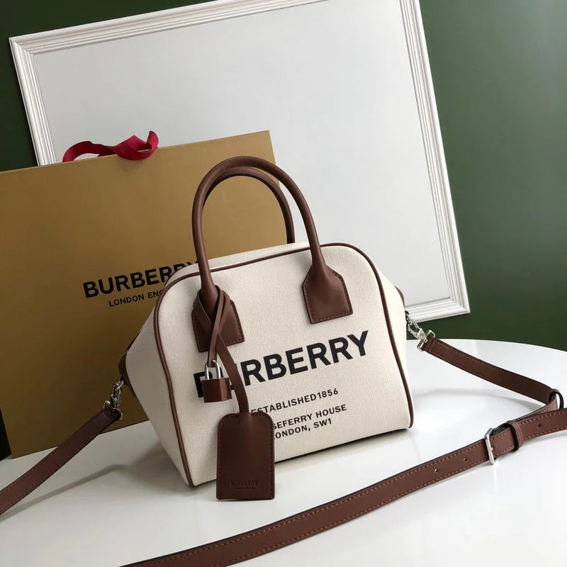 Inspired Bags For Modern Sophistication Zynteeqs - Latest - 3346 Upgrade Your Look With Our Exclusive Bag Deals Inspired Bags For Modern Sophistication Zynteeqs - Latest - 3346 Upgrade Your Look With Our Exclusive Bag Deals