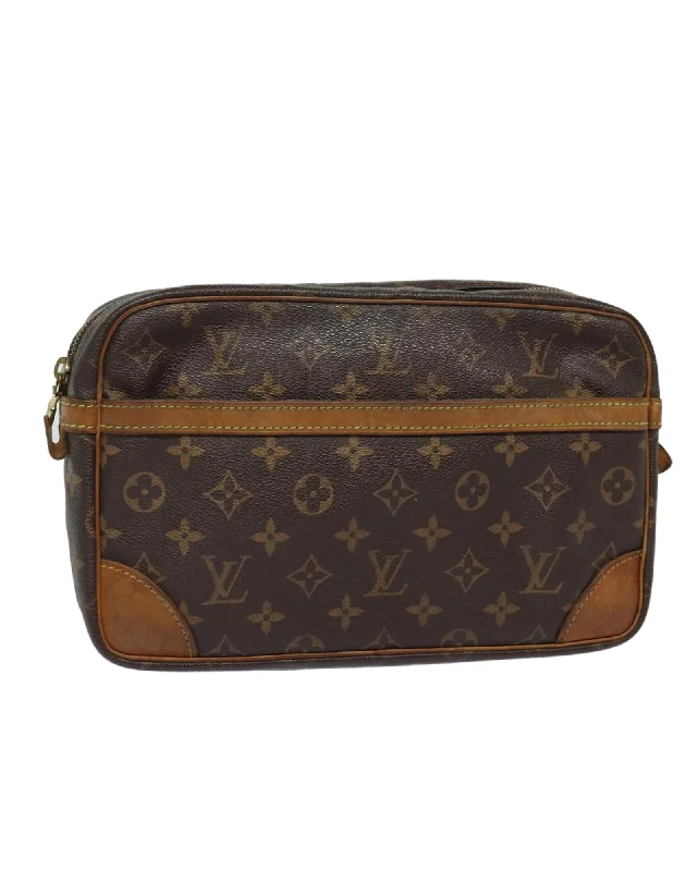 Flash Sale Starts Monogram Canvas Clutch Bag with Classic Detailing Designer Bags At Low Prices Flash Sale Starts Monogram Canvas Clutch Bag with Classic Detailing Designer Bags At Low Prices