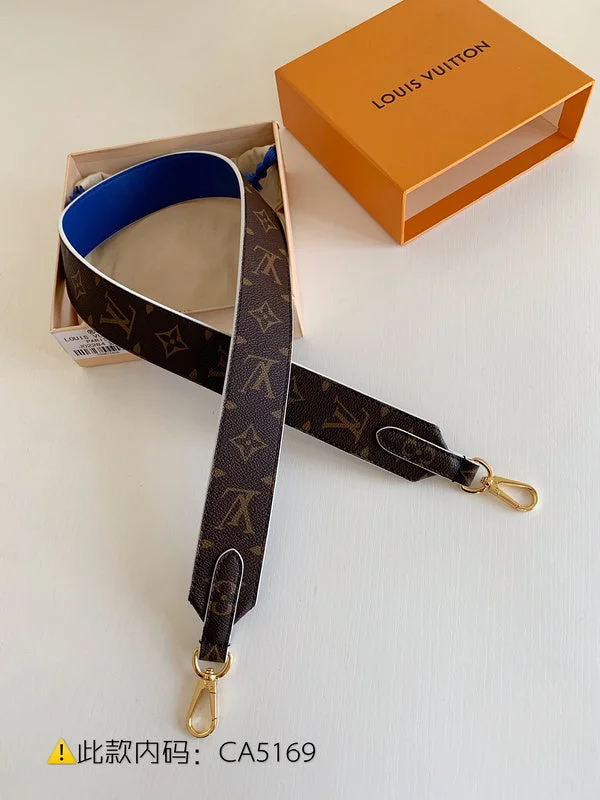 Bags For Free-Spirited And Artistic Styles Zynteeqs - Latest - 2485 Trendy Purses, Limited Offer Bags For Free-Spirited And Artistic Styles Zynteeqs - Latest - 2485 Trendy Purses, Limited Offer