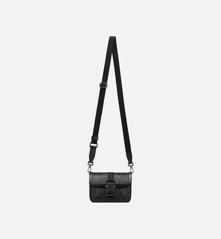 Chic Bags For Office Professionals And Urban Dwellers LCE - DIR Bags - 1270 Exclusive Discounts On Stylish Handbags