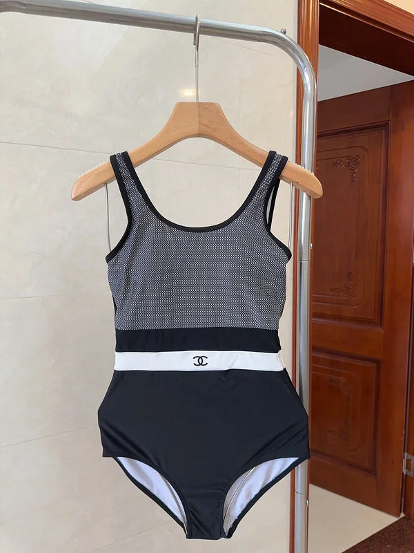 Limited-Time Offers On Trendy And Stylish Bags SACC - Swimsuits - 082 Iconic Fashion Bags At Unbeatable Savings Limited-Time Offers On Trendy And Stylish Bags SACC - Swimsuits - 082 Iconic Fashion Bags At Unbeatable Savings