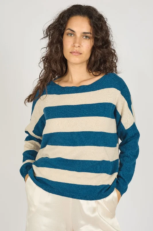 Unbeatable Deals Tuscan Hills Bertie Jumper in Blue