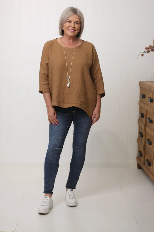 Fashionista Favorites Hinley Top Sleeved Caramel