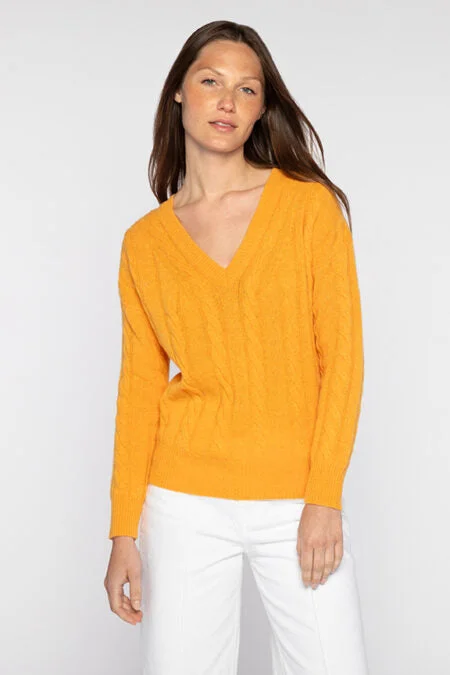 Relaxed Style Deals Kinross Cashmere Fashioned Cable Vee