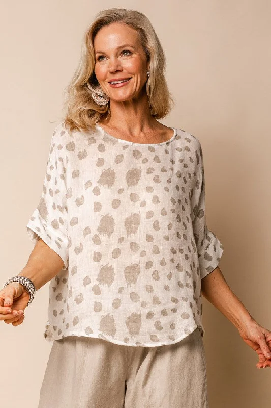 Sleek Style Discounts Avril Linen Top in Cream