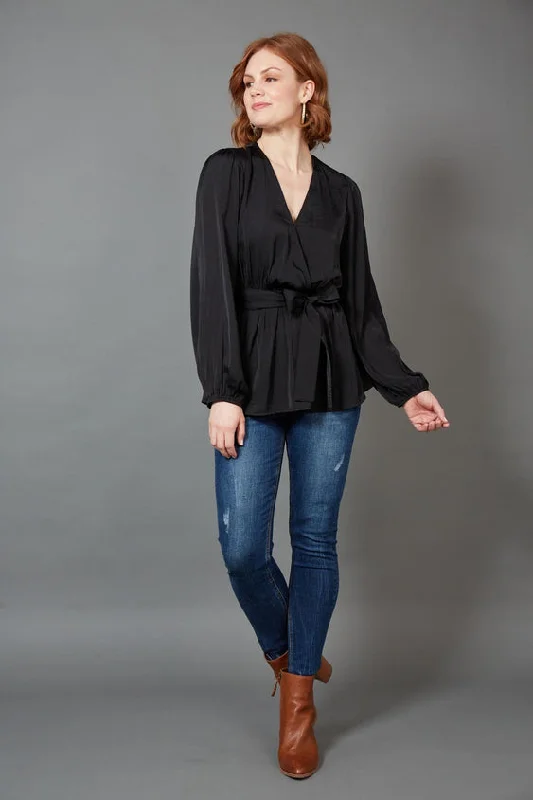 Imeless Style eb&ive Winona Tie Top Ebony