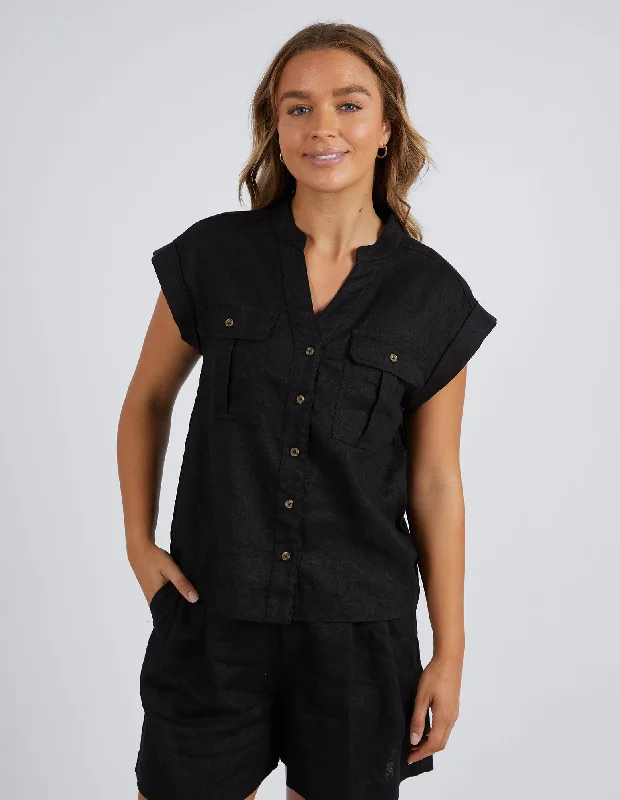 Catch Every Fashion Trend Foxwood Harlow Shirt Black