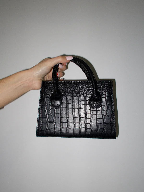 Madden Handle Bag The Ultimate Handbag Sale – Elegant Styles At Lower Prices