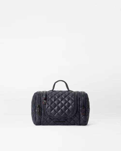 Hanging Travel Cosmetic Modern Handbags With Stylish Discounts