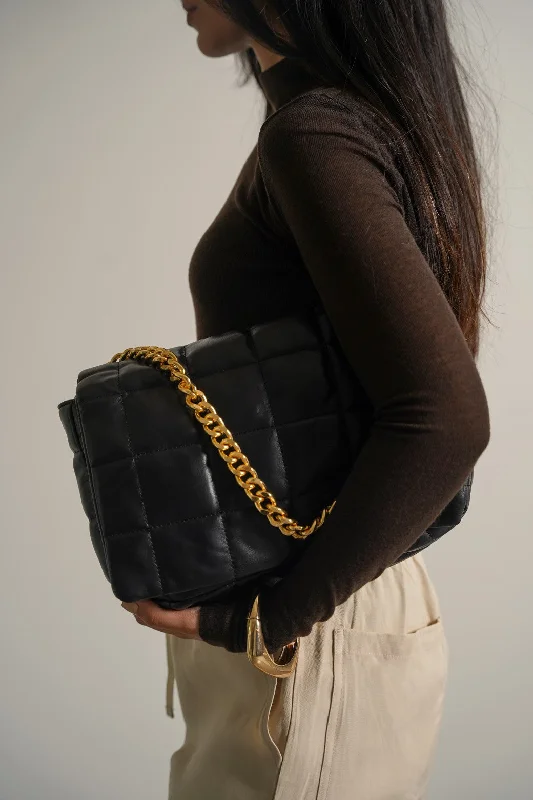 SOFT QUILTED BAG Classic Totes, Exclusive Deals