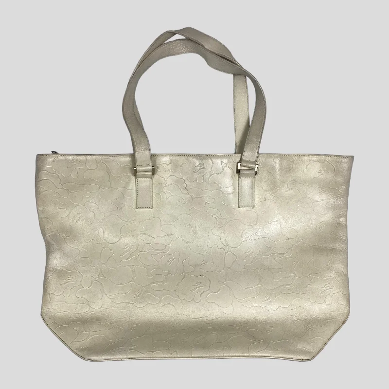 Bape early 00’s cream camo leather tote bag Modern Handbags With Stylish Discounts