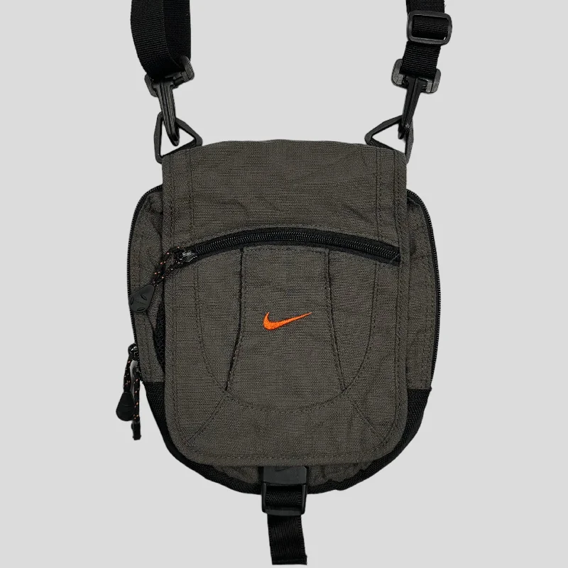 Nike 00’s Ripstop Utility Crossbody Bag Final Call – Shop Stylish Bags Before They're Gone Nike 00’s Ripstop Utility Crossbody Bag Final Call – Shop Stylish Bags Before They're Gone