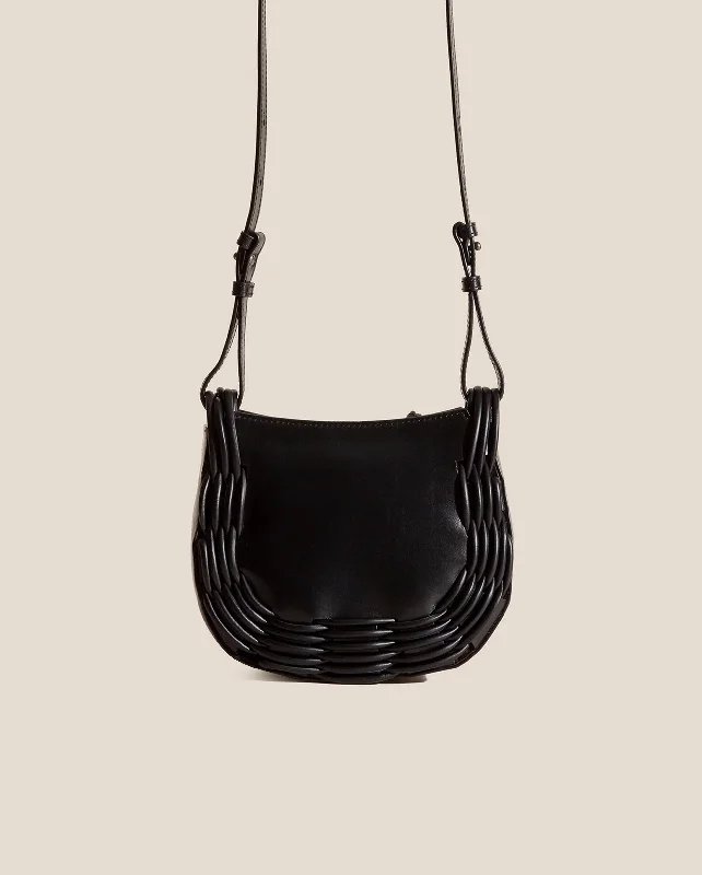PINAR CROSSBODY BAG / BLACK Must-Have Bags, Big Discounts