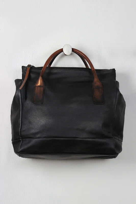 Weathered Vegan Leather Zippered Tote Bag Limited-Stock Bag Clearance – Grab Your Favorite Now Weathered Vegan Leather Zippered Tote Bag Limited-Stock Bag Clearance – Grab Your Favorite Now