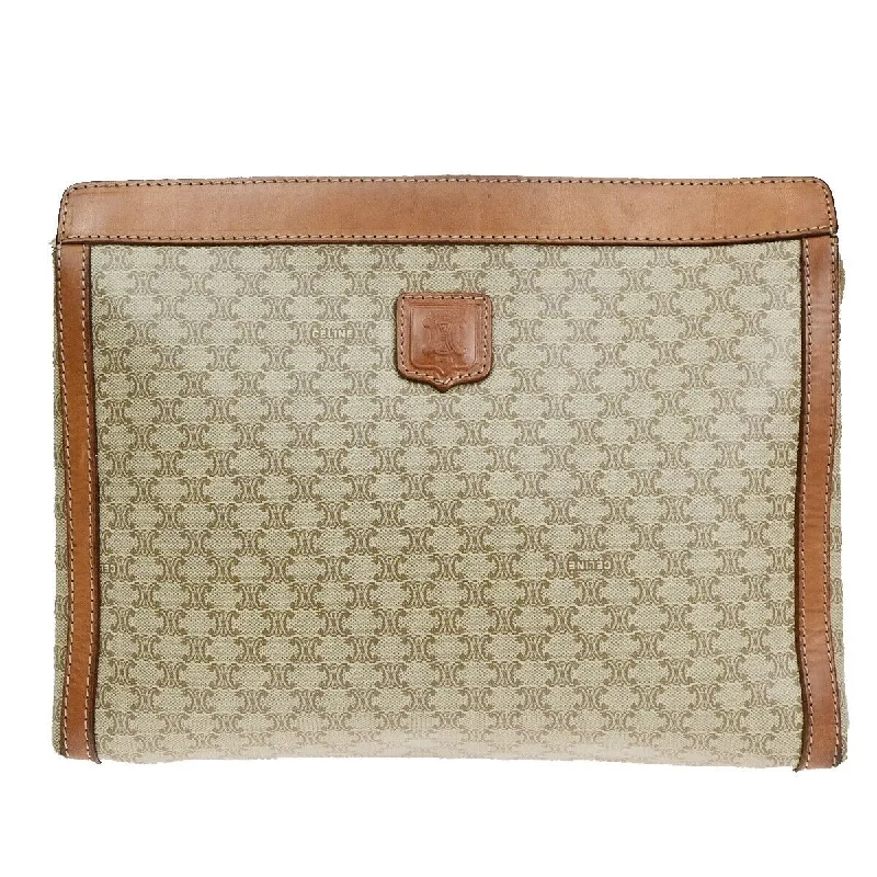 Céline Macadam Beaver Clutch Bag (Pre-Owned) Unmissable Deals On High-Quality Designer Bags Céline Macadam Beaver Clutch Bag (Pre-Owned) Unmissable Deals On High-Quality Designer Bags