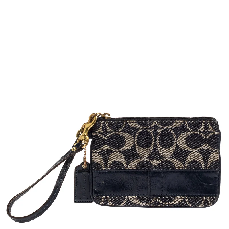 Coach Signature Canvas And Patent Leather Wristlet Clutch Stylish Bags At Unbeatable Prices Coach Signature Canvas And Patent Leather Wristlet Clutch Stylish Bags At Unbeatable Prices