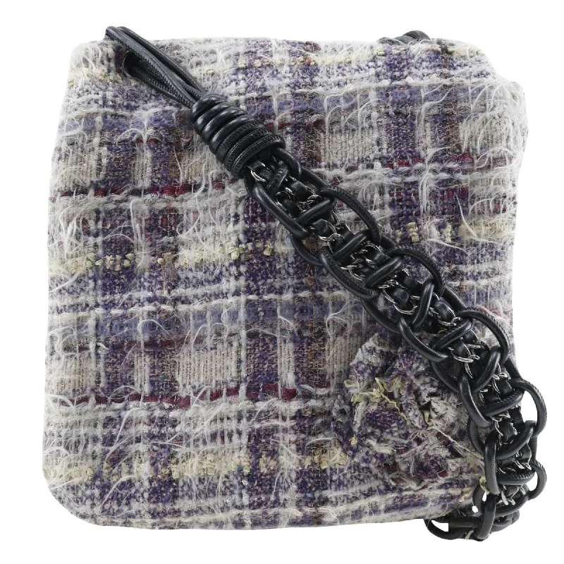 Chanel Camellia  Tweed Shoulder Bag (Pre-Owned) The Perfect Bag Sale For A Seasonal Refresh