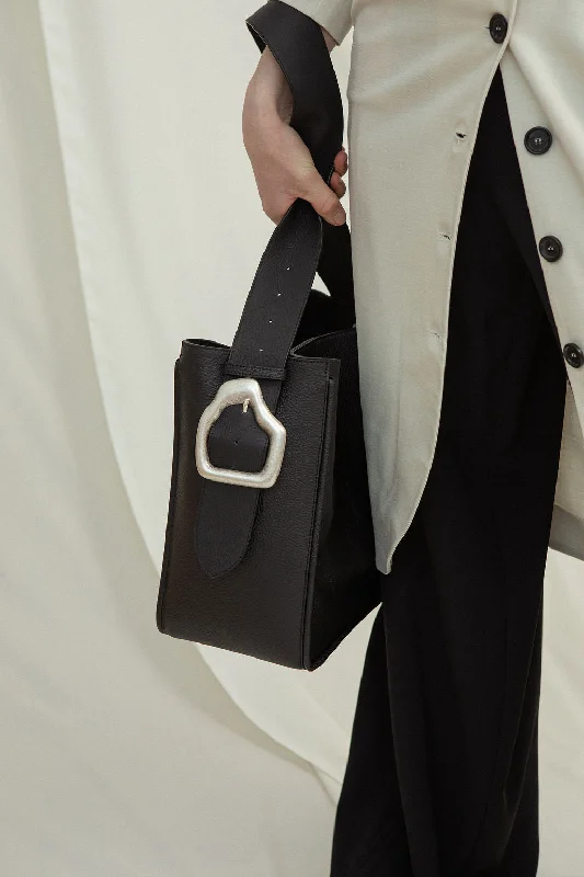 MASAGO Black Tote bag Fashion-Forward Bags At Limited-Time Offers