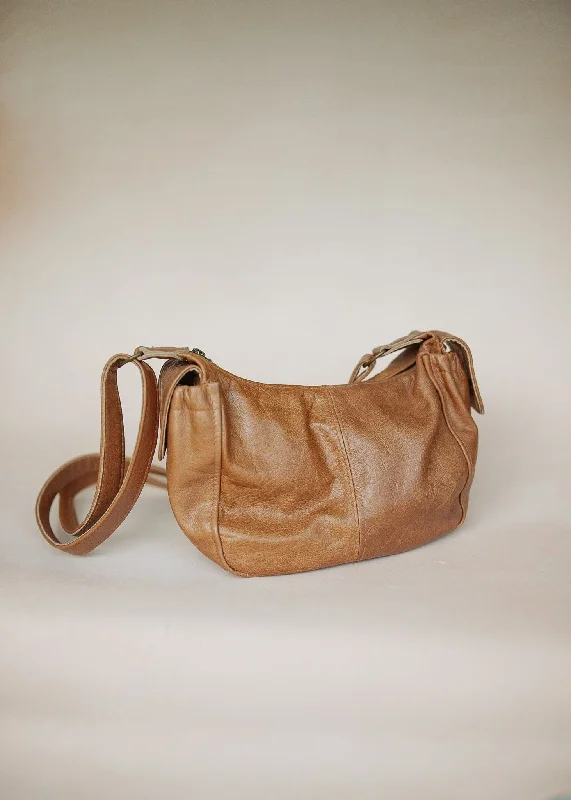 The Faye Bag - Tan Premium Handbags At Unbeatable Markdowns