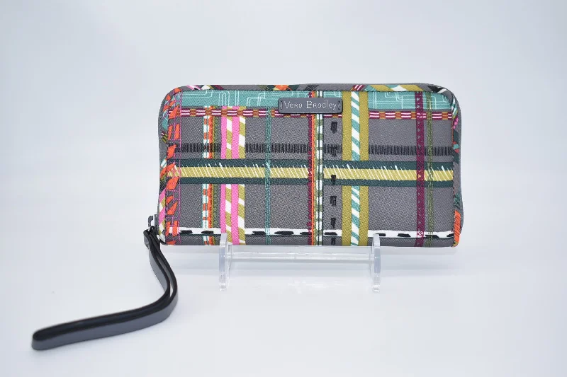Vera Bradley Midtown RFID Wristlet in "City Plaid" Pattern Huge Handbag Markdowns – Update Your Collection Now Vera Bradley Midtown RFID Wristlet in "City Plaid" Pattern Huge Handbag Markdowns – Update Your Collection Now