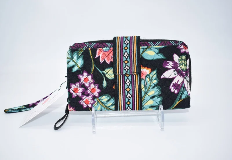 Vera Bradley Iconic RFID Combo Wristlet in "Vines Floral" Must-Have Bags, Big Discounts Vera Bradley Iconic RFID Combo Wristlet in "Vines Floral" Must-Have Bags, Big Discounts
