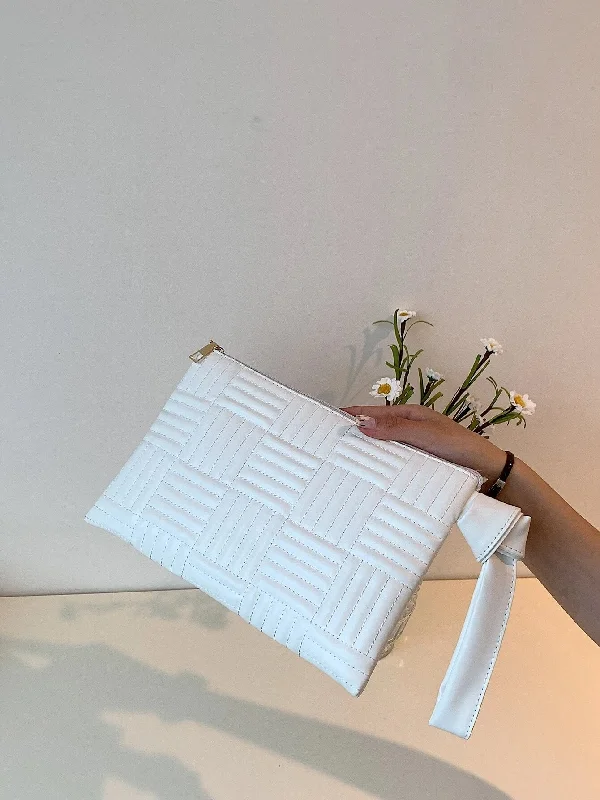SHEIN Square Bag Minimalist Stitch Detail Square Bag Carry Elegance For Less