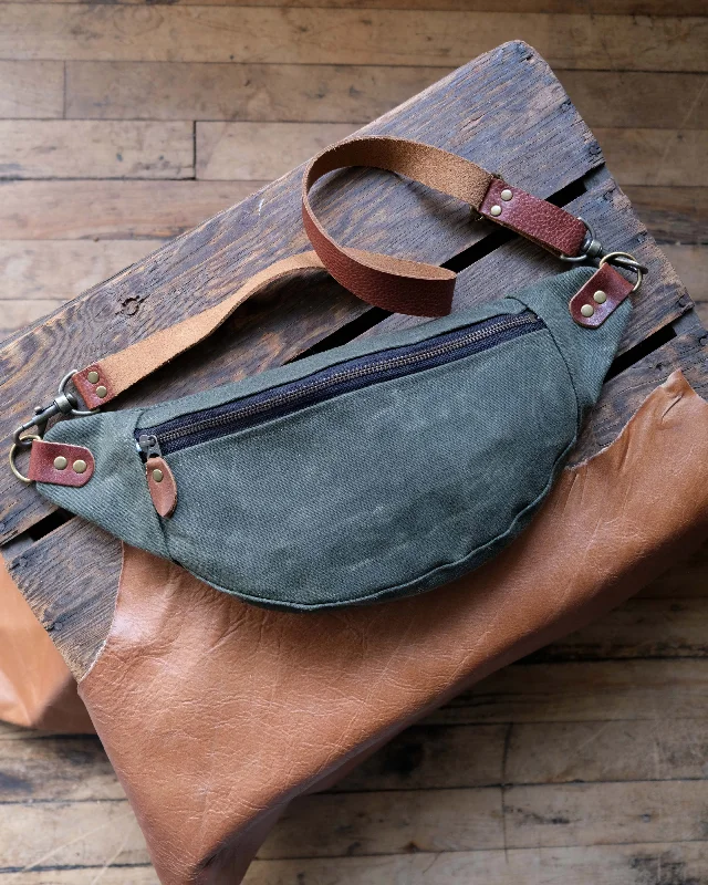 Tabitha Bag: Waxed Canvas Stylish Bags At Unbeatable Prices – Shop Now