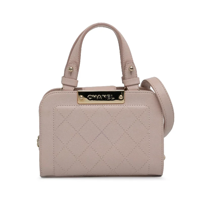 Chanel Mini Calfskin Label Click Shopping Tote (SHG-2qUZVI) Trendy And Classic Bags Now At Unbeatable Discounts Chanel Mini Calfskin Label Click Shopping Tote (SHG-2qUZVI) Trendy And Classic Bags Now At Unbeatable Discounts
