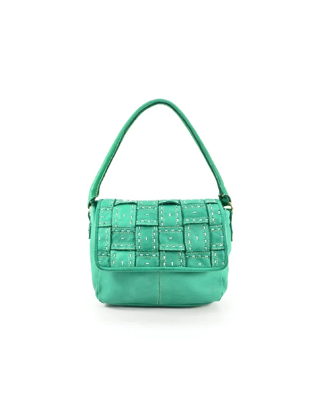 GREEN