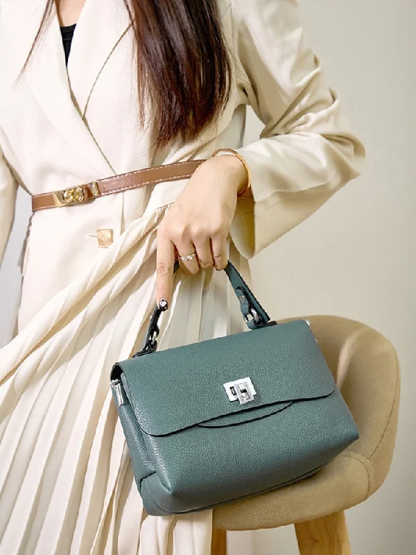 Small Envelope Bag / 4 colors Sleek And Stylish Handbags At Lower Prices
