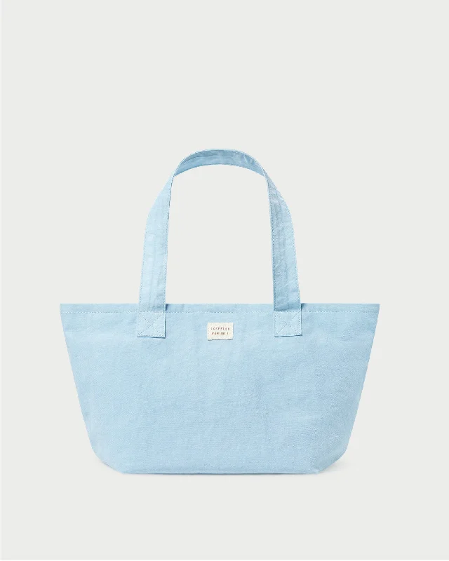 Fashion Forward Ellis Light Blue Packable Tote Trendy And Timeless Handbags Now On Sale Fashion Forward Ellis Light Blue Packable Tote Trendy And Timeless Handbags Now On Sale