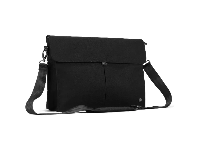 Low Price Special PKG Yorkville 10L Messenger Bag Best Bag Sale Of The Season