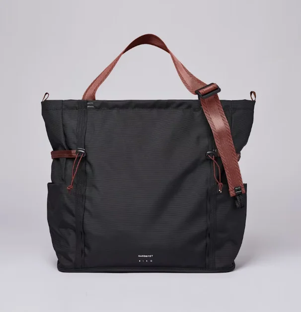 Trendy Festival Bags With Limited-Time Offers SANDQVIST River Hike Tote Bag Chic Shoulder Bags At Promotional Rates Trendy Festival Bags With Limited-Time Offers SANDQVIST River Hike Tote Bag Chic Shoulder Bags At Promotional Rates