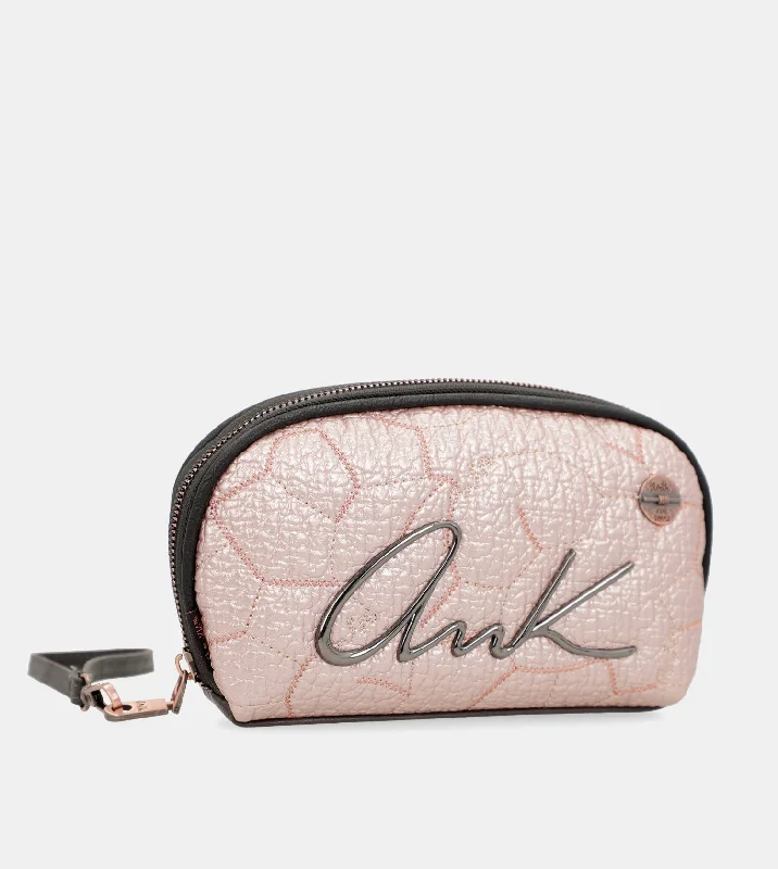 Spring Fashion Shōen Padded All-in-One Wallet Designer-Inspired Bags At Reduced Prices Spring Fashion Shōen Padded All-in-One Wallet Designer-Inspired Bags At Reduced Prices