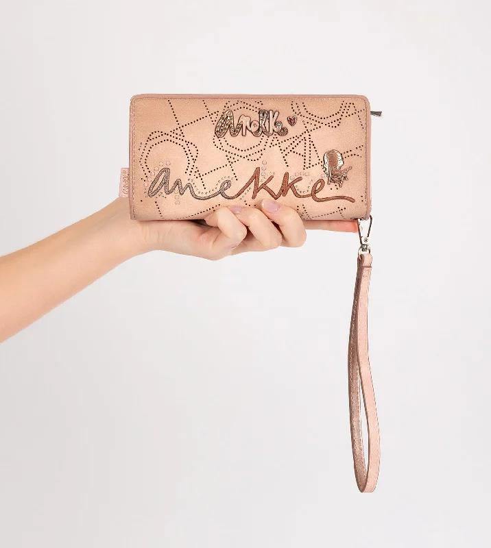 Luxury Bags For Working Professionals Studio nude large RFID wallet Unmissable Deals On High-Quality Designer Bags Luxury Bags For Working Professionals Studio nude large RFID wallet Unmissable Deals On High-Quality Designer Bags